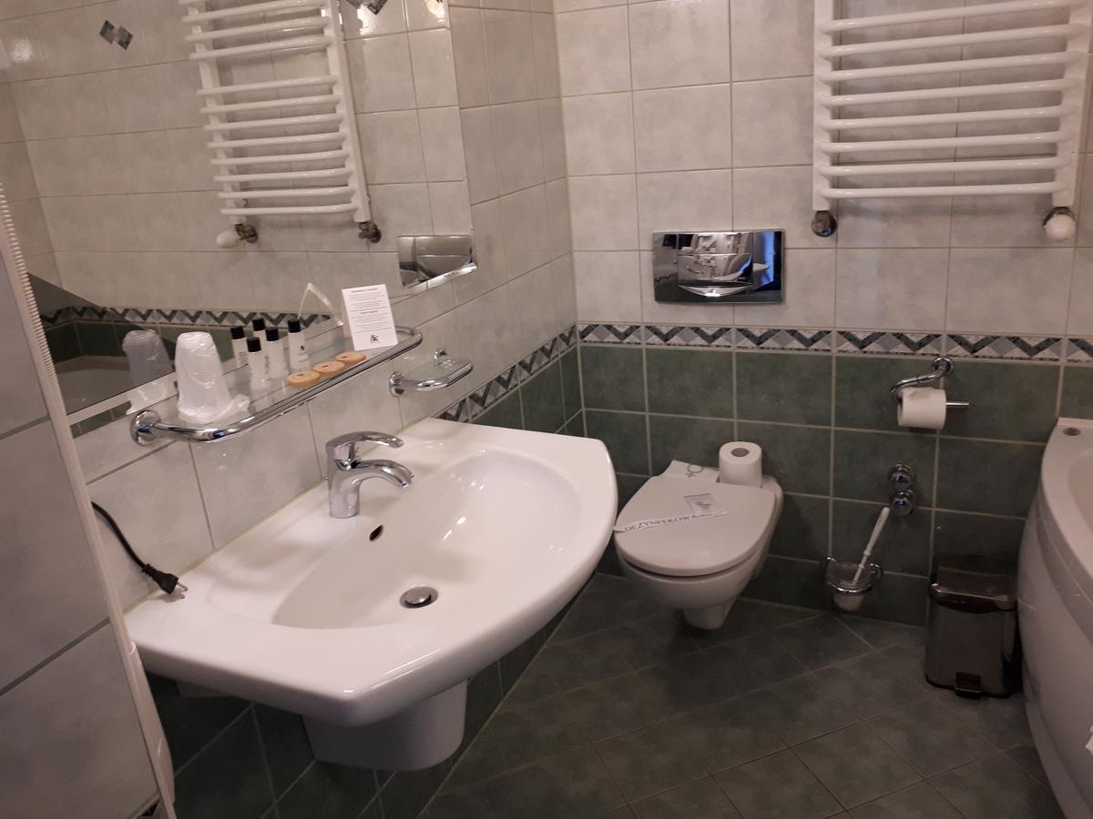 Hotel Jaskółka Ustron Kültér fotó