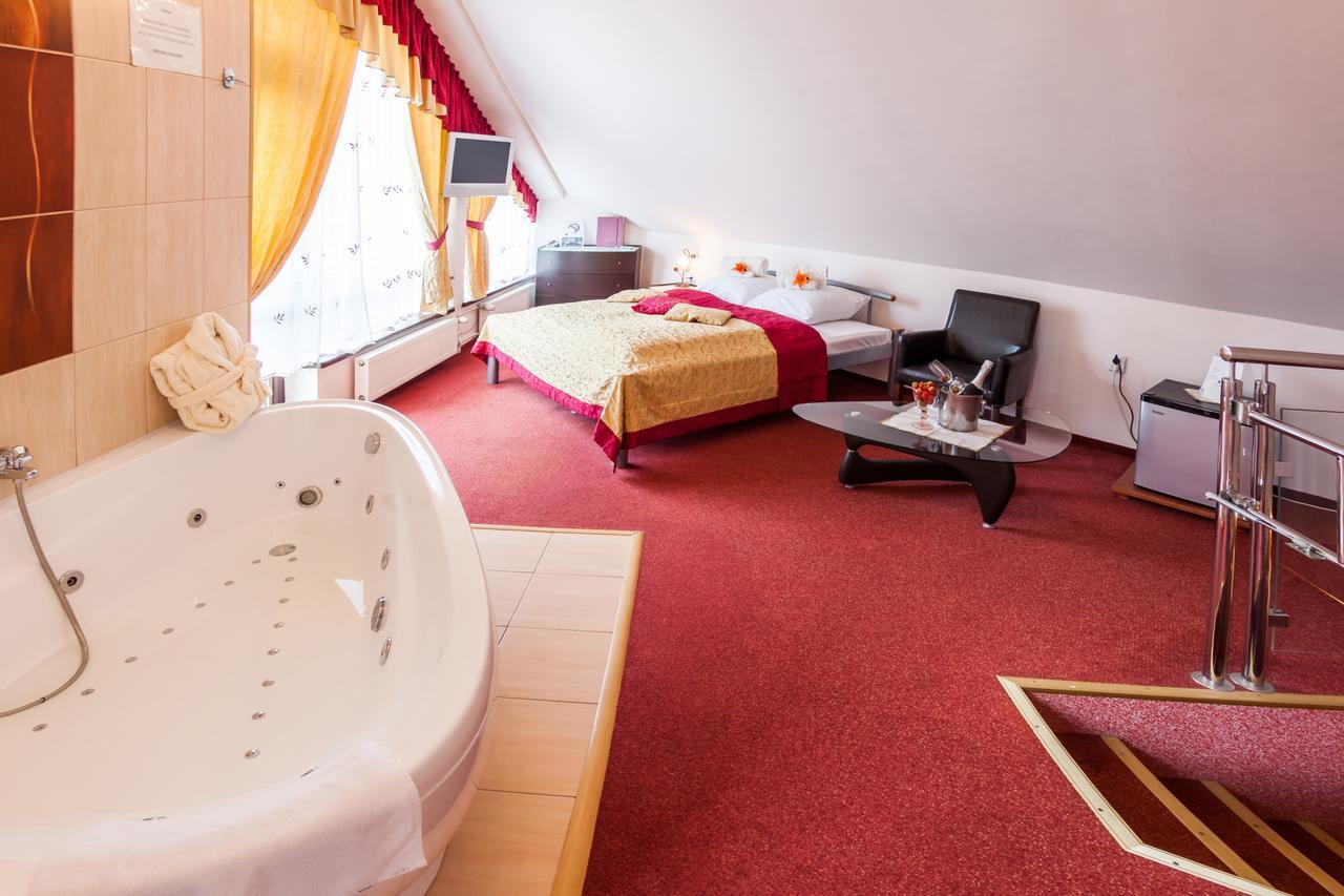 Hotel Jaskółka Ustron Kültér fotó